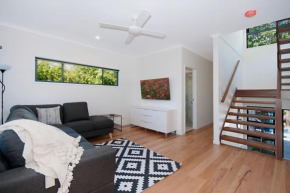 Jims Beach House 2 Byron Bay